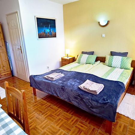Family Vendeghaz Hotel Hajdúszoboszló Екстериор снимка