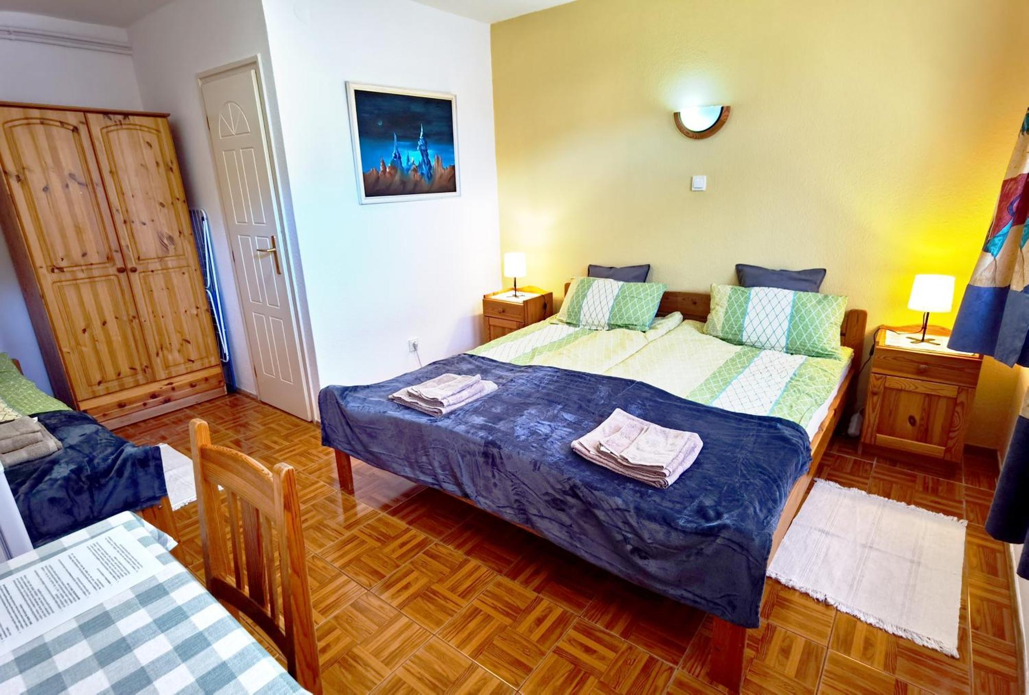Family Vendeghaz Hotel Hajdúszoboszló Екстериор снимка